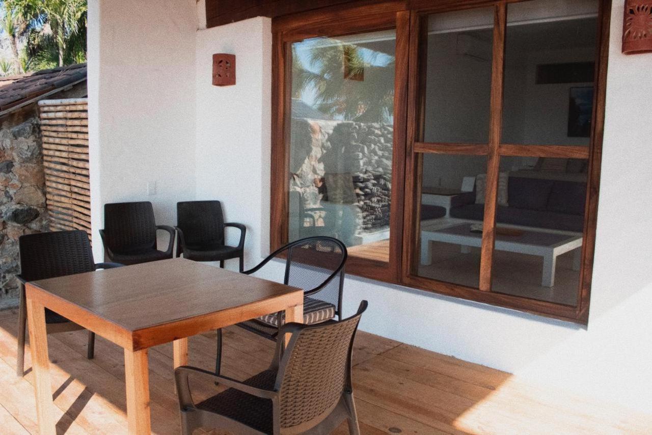 Bed and Breakfast Casa Faro Тронконес Экстерьер фото
